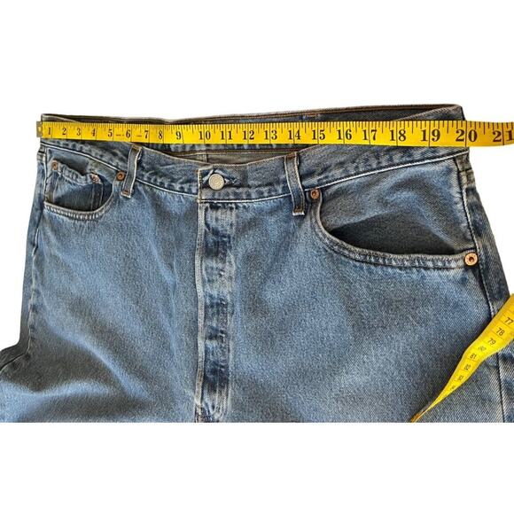 Levi's 501 Jeans Men 42 X 34 Denim Straight Leg Button Fly Made in USA VTG Retro - Picture 5 of 16